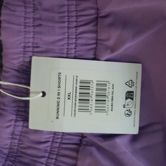 NWT set of 2 gymshark lined shorts - Picture 2 of 5